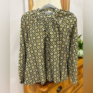 Elizabeth James the Label. Gold, Ivory, and Black Geometric Blouse. Like NEW!